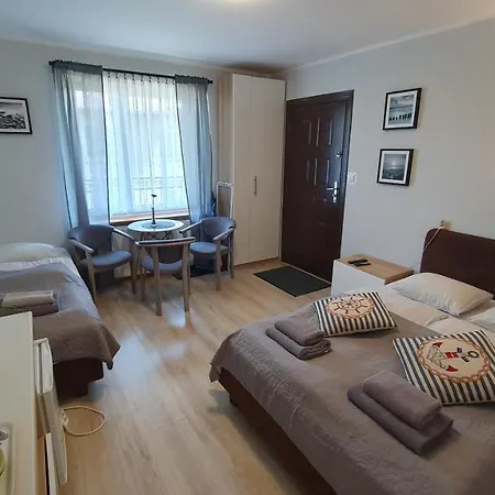 Pokoje Goscinne Fala Władysławowo Exterior foto